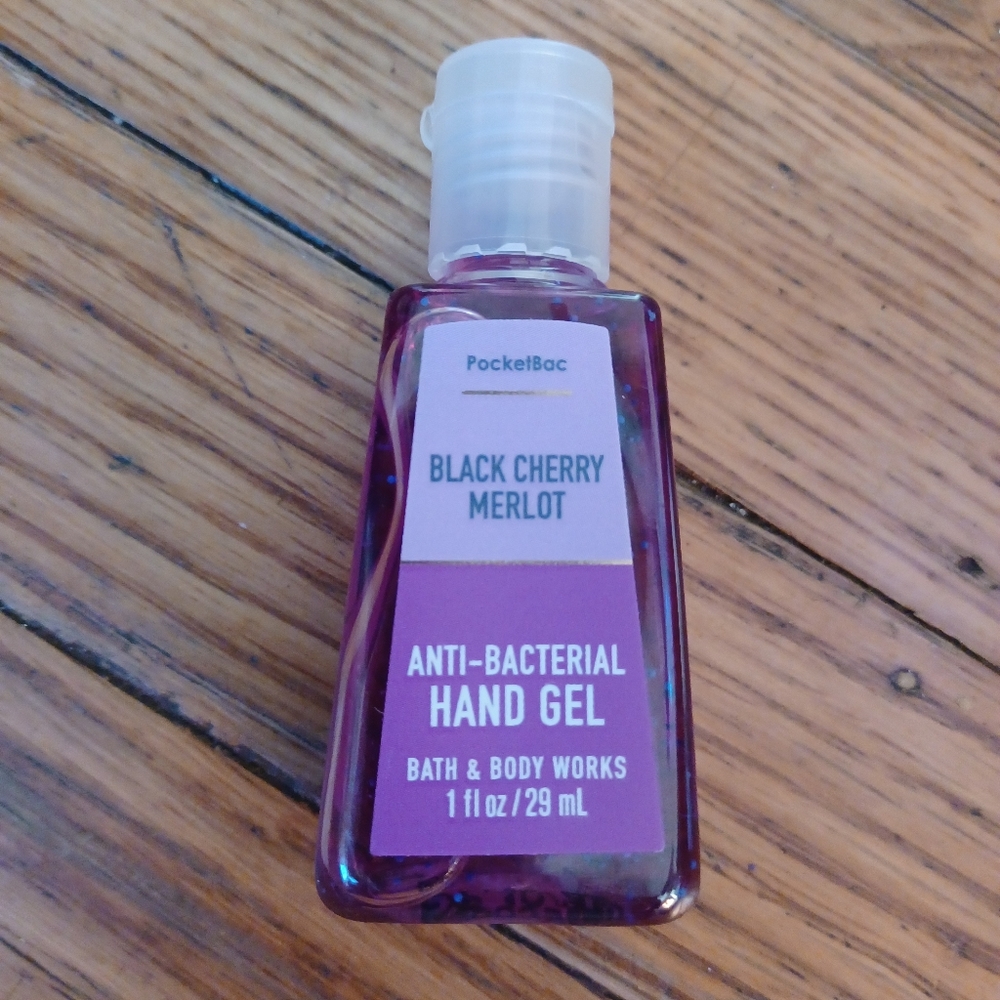 BATH AND BODY WORKS